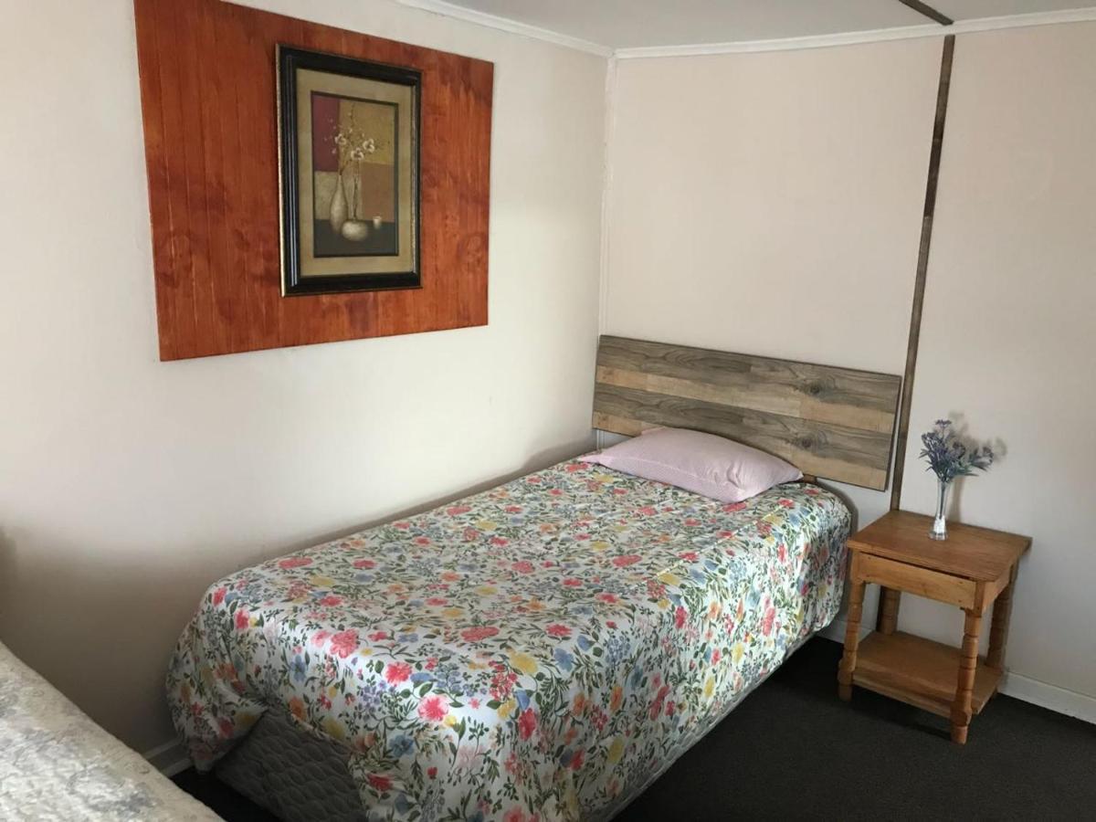Hostal Torres Del Paine 2 Punta Arenas Exterior photo